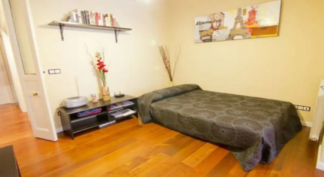 MC YOLO Apartamento Ronda Atocha, Забронировать Апартаменты/квартира Отели Мадрида с парковкой, рядом с Аточа, Парковка
