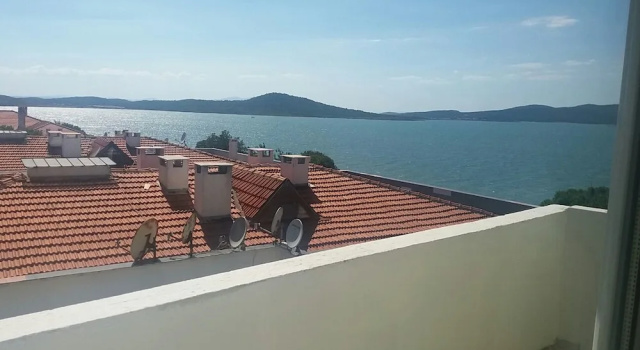 Двухместный номер Standard с балконом Jinan Berk Hotel