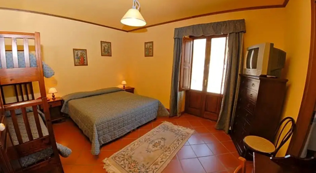 Четырёхместный номер Standard Hotel Valle dell' Oro