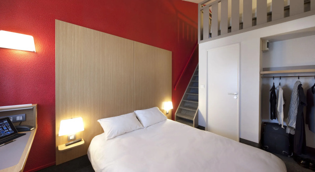 B&B HOTEL Montpellier 2, Забронировать Отель «постель и завтрак» Сен-Жан-де-Веда Hérault