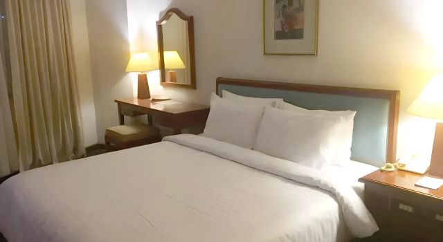 Paragon Gallery Hotel