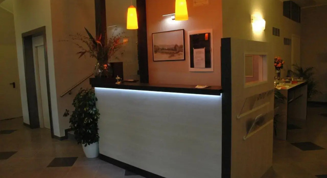 Hotel 4 Strade, Забронировать Отель Ортона Побережье Абруццо