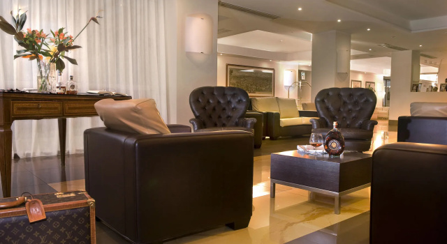 Cardinal Hotel St. Peter