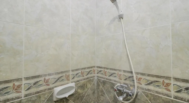 Económica quarto Permata Hijau