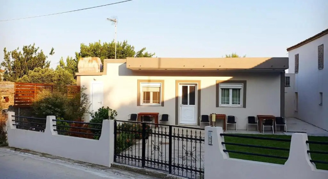 Апартаменты с видом на сад Repanidi Apartments