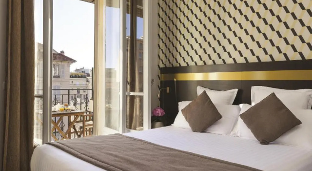 Двухместный номер Executive Hôtel Le Soleia by Inwood Hotels