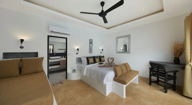 Aditaya Pool Beach Villas, Забронировать Отель Отели Сурат Тхани с парковкой, Парковка