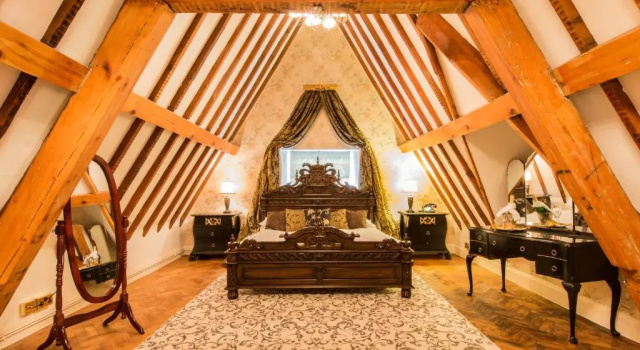 Люкс Luxury Maenan Abbey Hotel