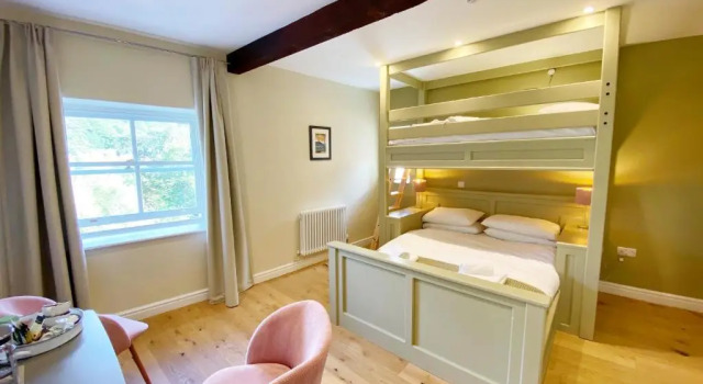 Номер Superior Riverbanc