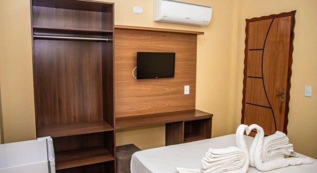 Hotel Camocim, Забронировать Отель Отели в центре Камосин с завтраком, отели в центре Камосин с завтраком