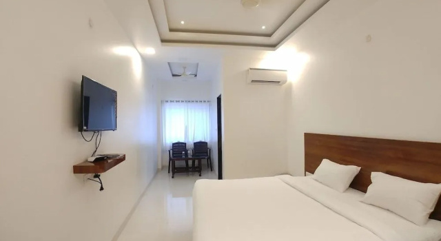 Hotel Jagadguru