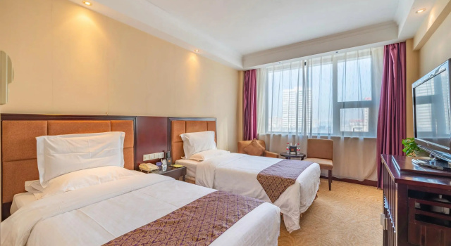 Двухместный номер Deluxe Lotus Huatian Hotel