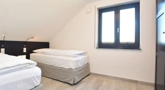 Beautiful Holiday Home in Kühlungsborn Near Sea, Забронировать Дом для отпуска Отели Мекленбург-Померания с парковкой, Парковка