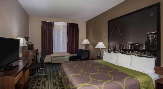 Номер Standard Super 8 by Wyndham Union