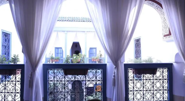 Трёхместный полулюкс Riad 11 Zitoune