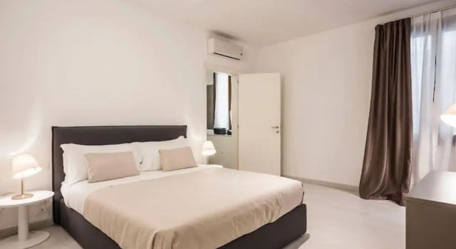 MYSWEETPLACE - Santa Maria Formosa Apartment, Забронировать Апартаменты/квартира Кастелло Венеция, рядом с Мост Риальто