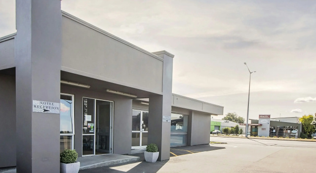 Aspree Motor Inn, Забронировать Мини-отель Отели Северного острова с парковкой, Парковка