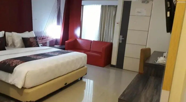 Номер Superior Townhouse Oak Cihampelas Near Ciwalk Formerly Promenade Hotel