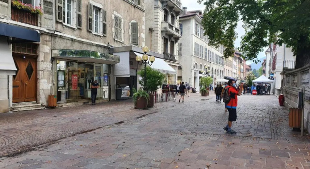 Апартаменты Un Appart En Ville "O Fil de l'O"