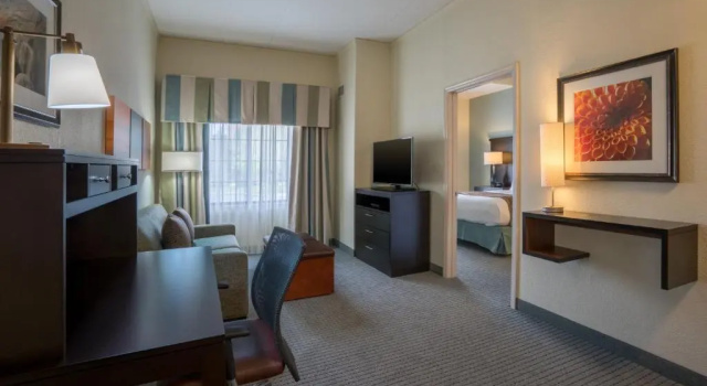 Двухместный номер Standard Staybridge Suites Wilmington - Brandywine Valley by IHG