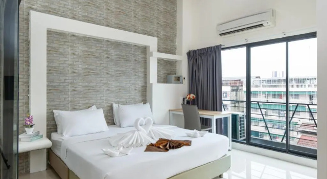 Номер Deluxe Baron Zotel Bangkok SHA PLUS