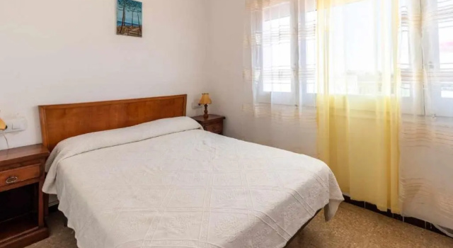 LA FARELLA 63 apartamento con amplia terraza y vistas al mar, Забронировать Апартаменты/квартира Отели Льянсса с парковкой, Парковка