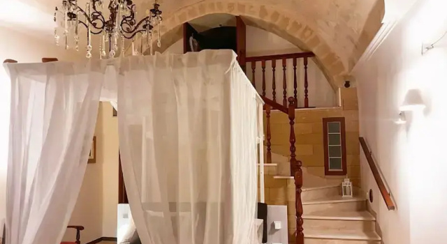 Люкс Deluxe с видом на город Bellavitarooms-Isabel luxury Suite