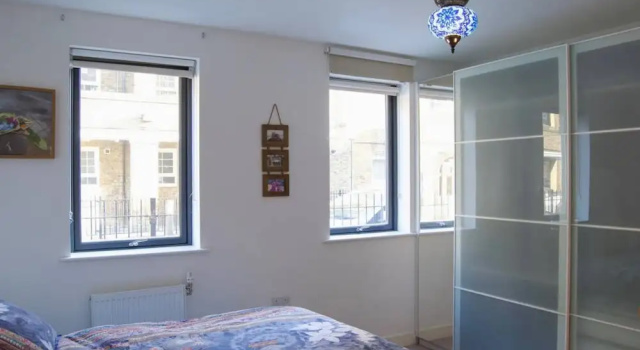 Modern Family Home With Outdoor Play Area, Забронировать Отель Тауэр-Хэмлетс Лондон, рядом с Музей Хэкни