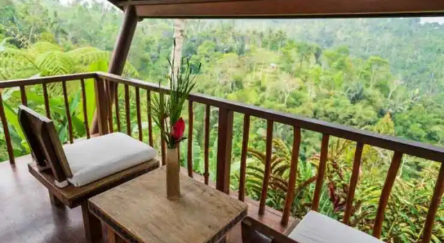 Awan Biru Resort, Забронировать Курортный отель Отели провинции Бали с завтраком, Завтраки