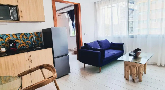 Cosy appart au cœur du Plateau, Забронировать Апартаменты/квартира Абиджан Абиджан, рядом с Президентский дворец