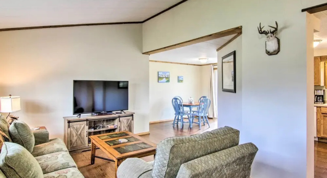 Montana's Emigrant Peaks Getaway: Apt w/ Amenities, Buchen Sie Ferienwohnung Emigrant 
