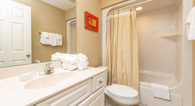 Номер Standard с 3 комнатами Phoenix West 206 3 Bedroom Condo