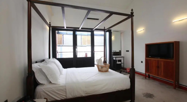 Двухместный номер Premier с балконом Tian Jing Hotel