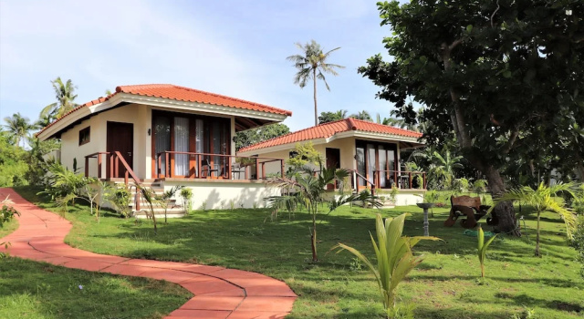Номер Standard Island View Beachfront Resort