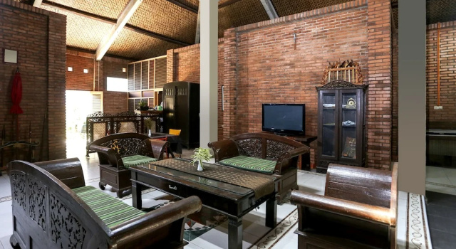 nDalem Joglo Krawitan Syariah, Boek Hotel Mergangsan Yogyakarta