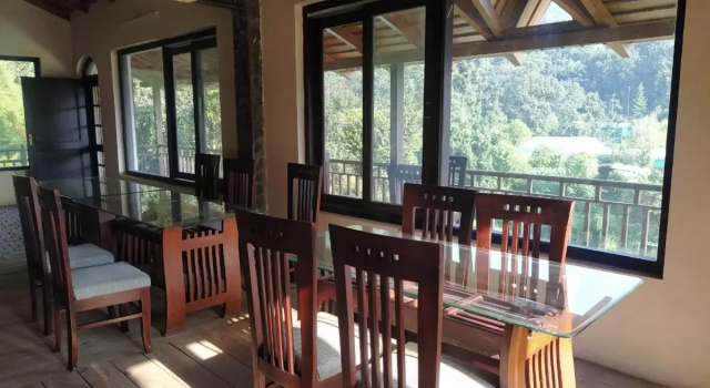 The Canadian Woods Resort, Забронировать Курортный отель Отели Найнитал 3 звезды, 3*