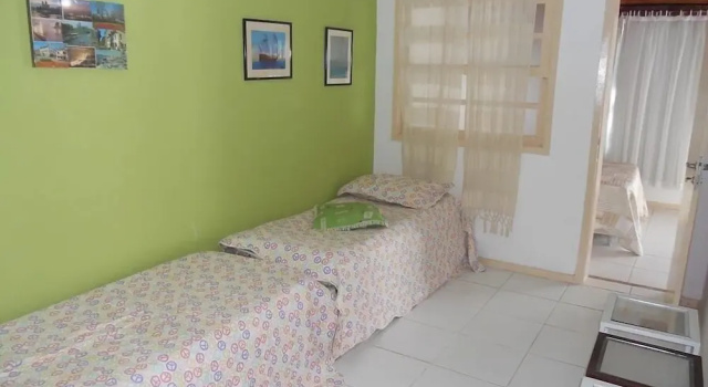 Casa 3 Quartos na Areia de Geriba, Забронировать Дом для отпуска Отели штата Рио-де-Жанейро с парковкой, Парковка