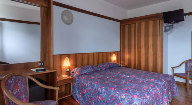 Park Hotel Oasi, Забронировать Отель Отели Венето с парковкой, Парковка
