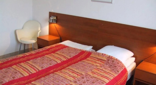 Les Cammazes, Book Hotel Maurens-Scopont 