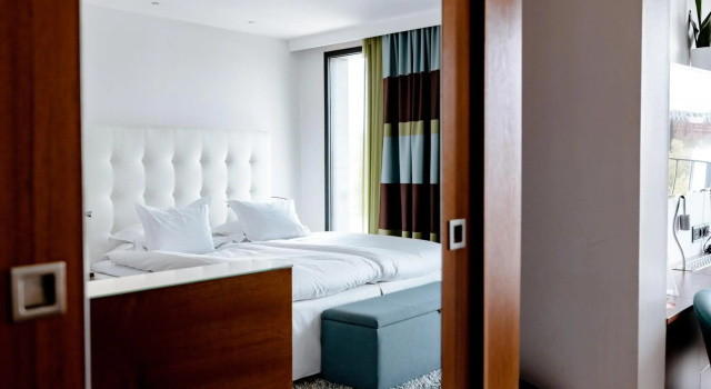 Avalon Hotel