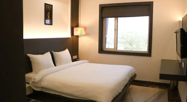 Одноместный номер Standard Hotel Madhushree