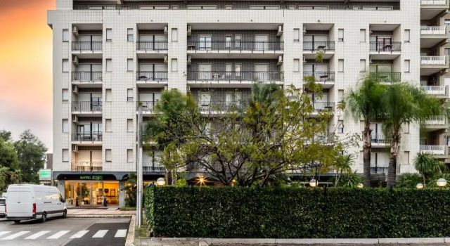 B&B HOTEL Bari Rondò, Забронировать Отель «постель и завтрак» Бари Bari Province