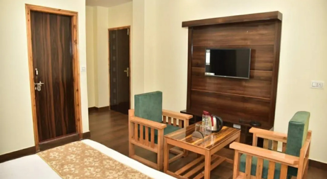 Royal Cedar BnB, Забронировать Отель «постель и завтрак» Шимла 