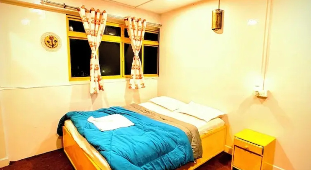 Двухместный номер Deluxe с балконом и с видом на окрестности Hidden Monkey Backpackers, Darjeeling