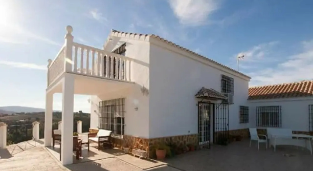 Villa With 3 Bedrooms in Algar, With Wonderful Mountain View, Private Pool, Enclosed Garden