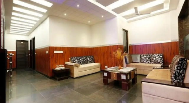 Hotel Anand Lok Inn at Delhi Airport By Arch Group, Забронировать Отель Отели Махипалпур с парковкой, Парковка