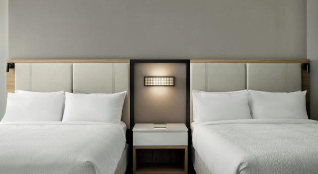 Четырёхместный люкс Springhill Suites By Marriott Troy Dayton