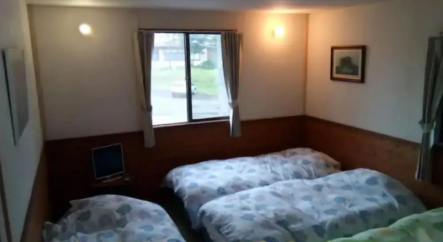 Коттедж с балконом Rental Lodge WHITE RABBIT Madarao kogen Cottage MIDORINO KAZE