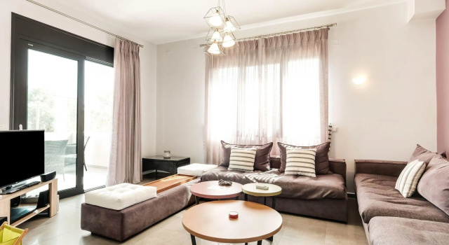 Beautiful new Large House, Private Pool, Near Beach at Rethymno, NW Coast, Забронировать Вилла Коттеджи Ретимнон, Коттедж