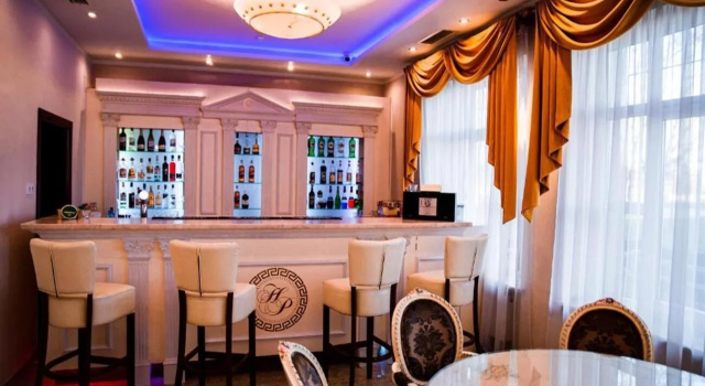 Hotel Holiday Park, Забронировать Отель Беляны Варшава